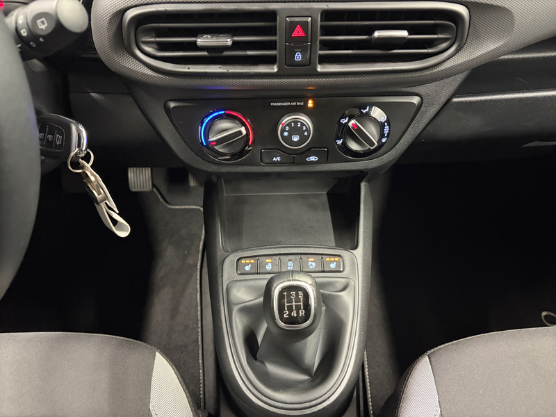 Hyundai i10 1.0 Edition 30+ CAM LED Sitzh Carplay Navi — photo 8