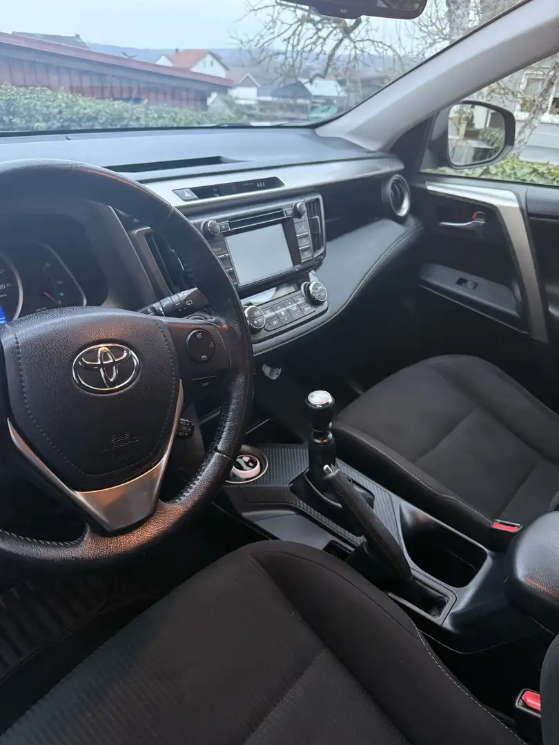 Toyota RAV 4 2.2 D-4D 4x4 Edition S - 1
