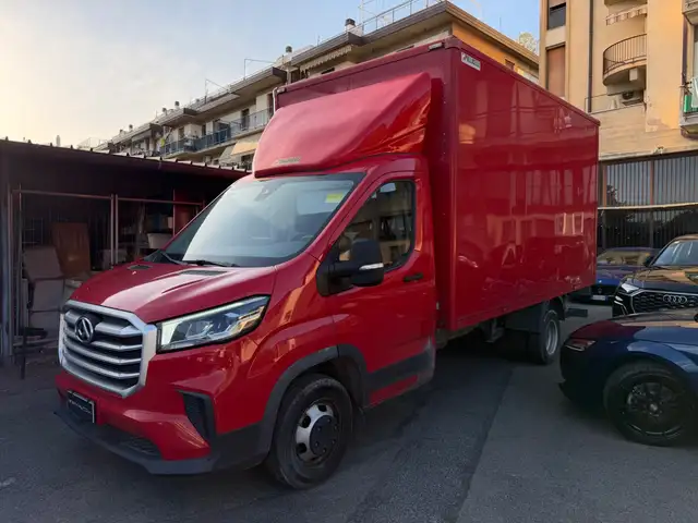 Maxus Deliver 9 view 4