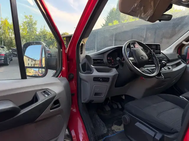 Maxus Deliver 9 view 8