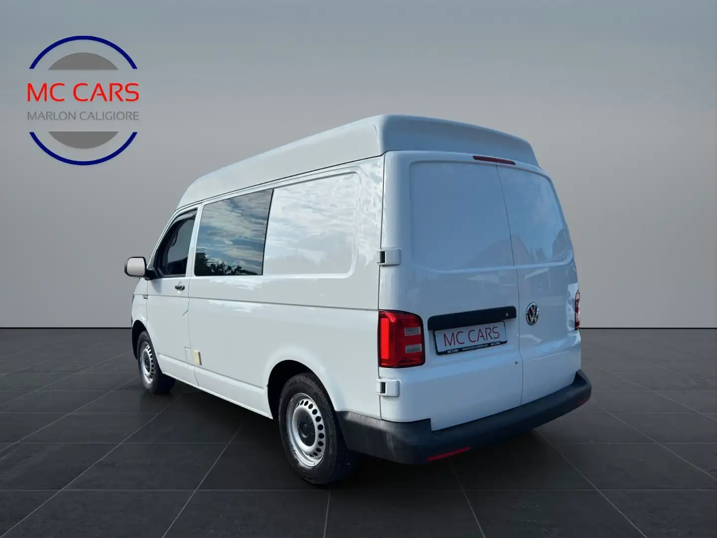 Volkswagen T6 Transporter Mittelhochdach/Klima/Automatik Weiß - 2