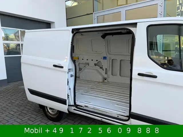 Ford Transit Custom view 8