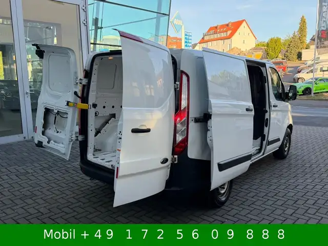 Ford Transit Custom view 9