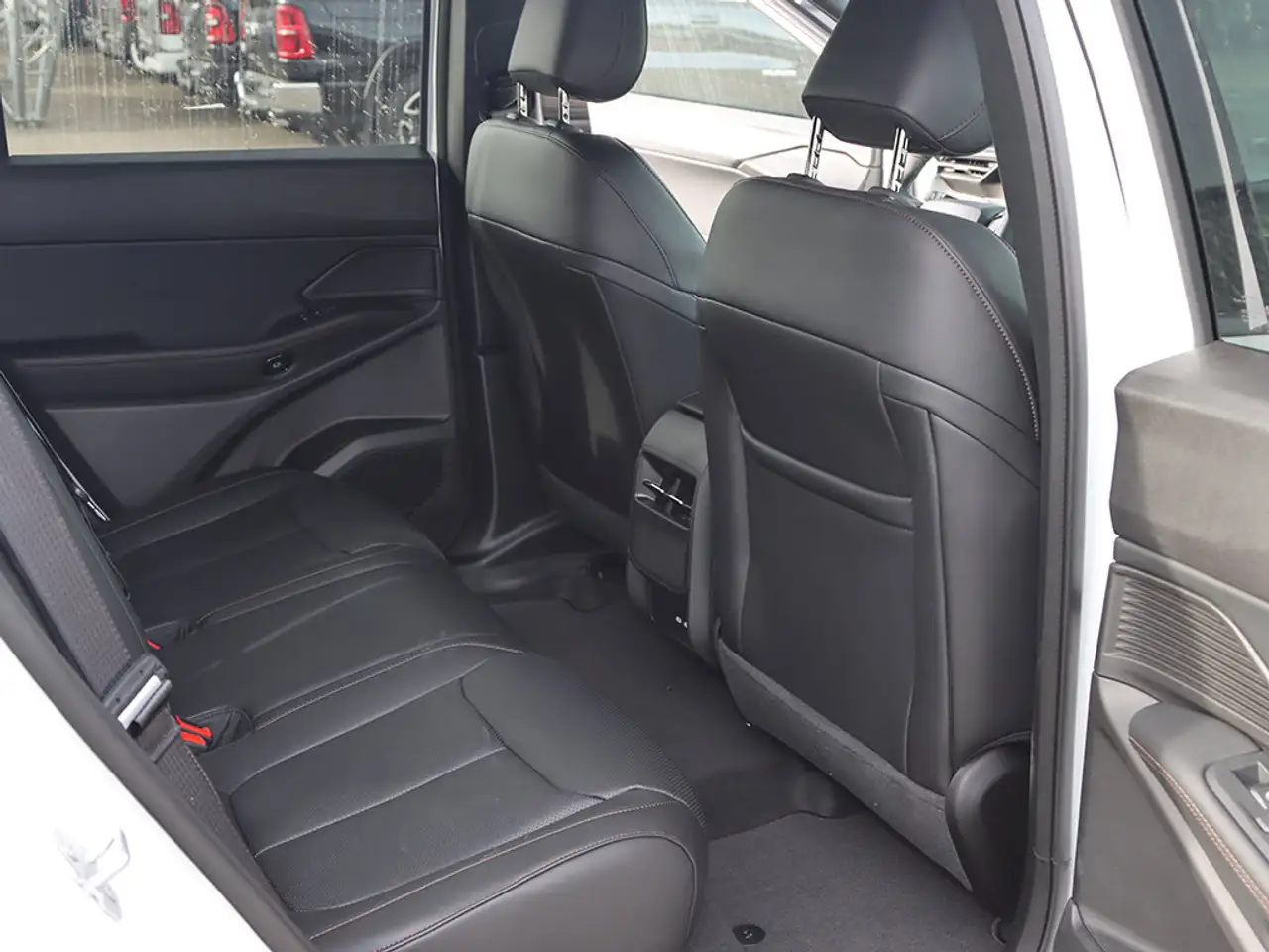 Jeep Cherokee снимка Jeep Cherokee