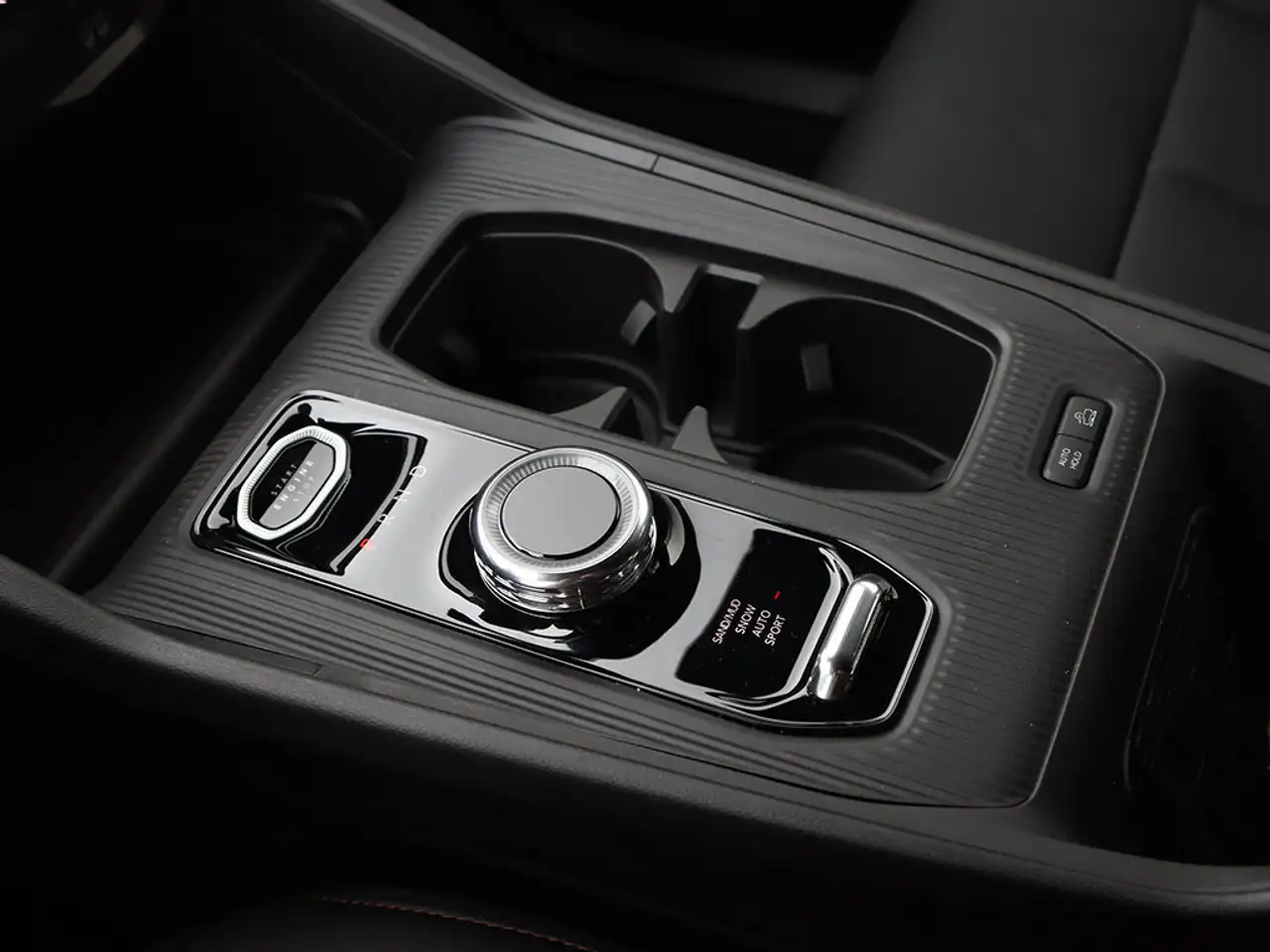 Jeep Cherokee снимка Jeep Cherokee