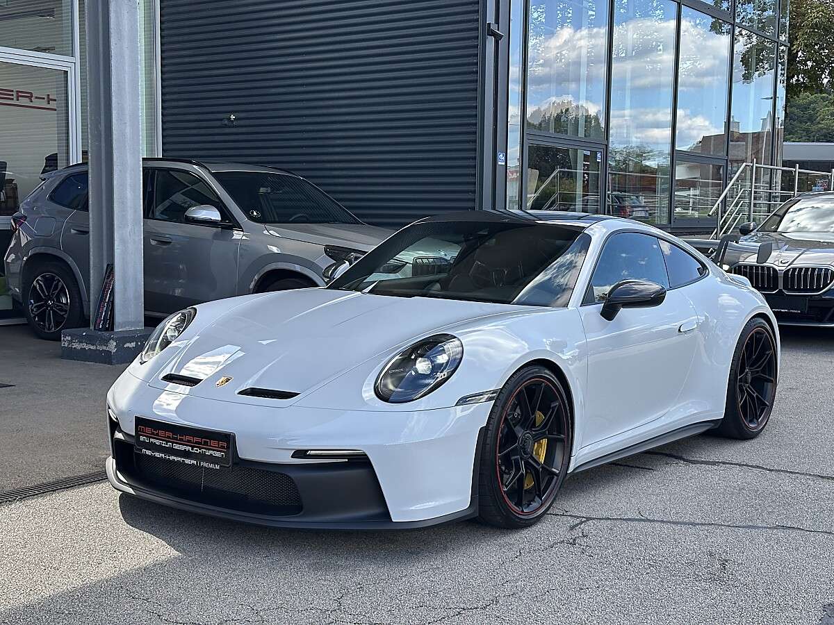 2022 Porsche 911