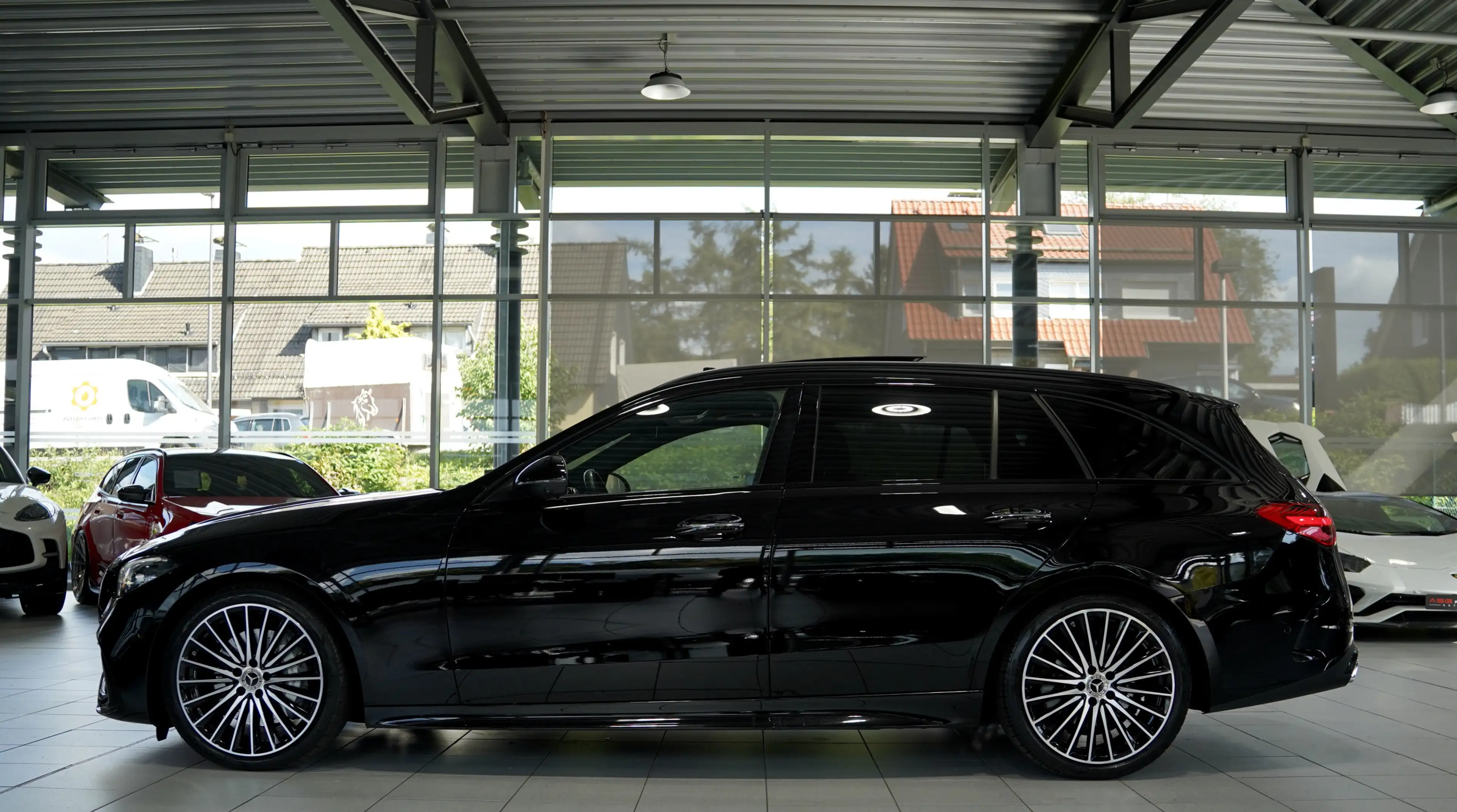 Mercedes-Benz C 300 d T AMG Line *2.H *19*Distr.*Digital*Pano — photo 11