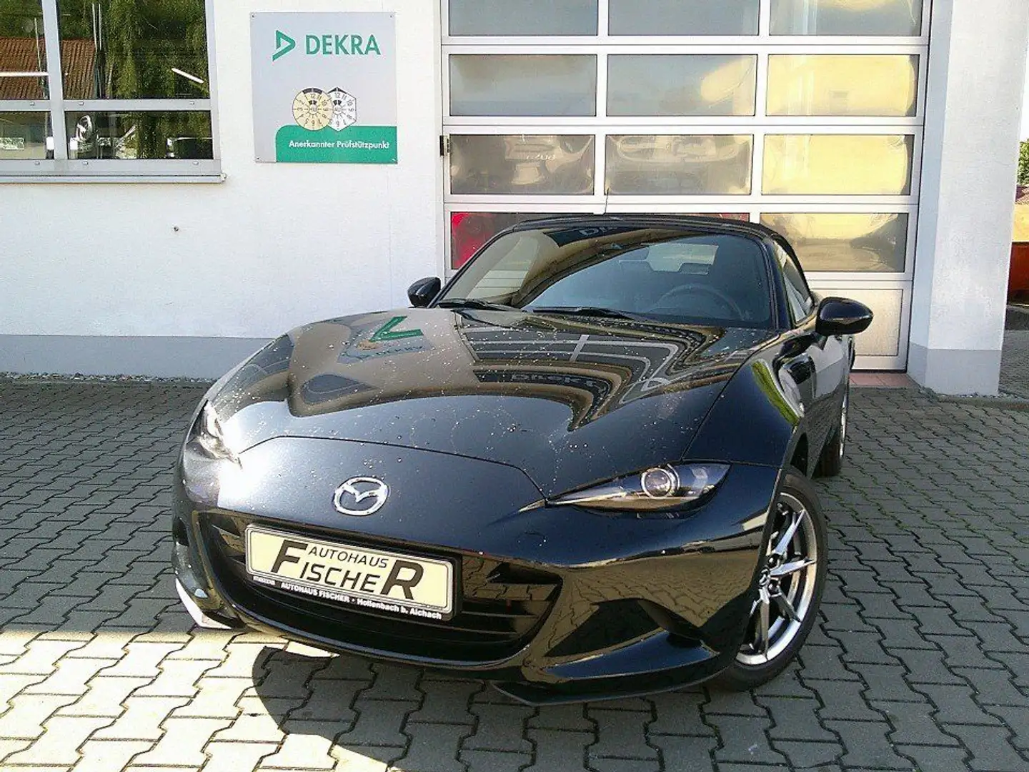 Mazda MX-5 SKYACTIV 132 Exclusive BOSE/LEDER/KAMERA Schwarz - 1