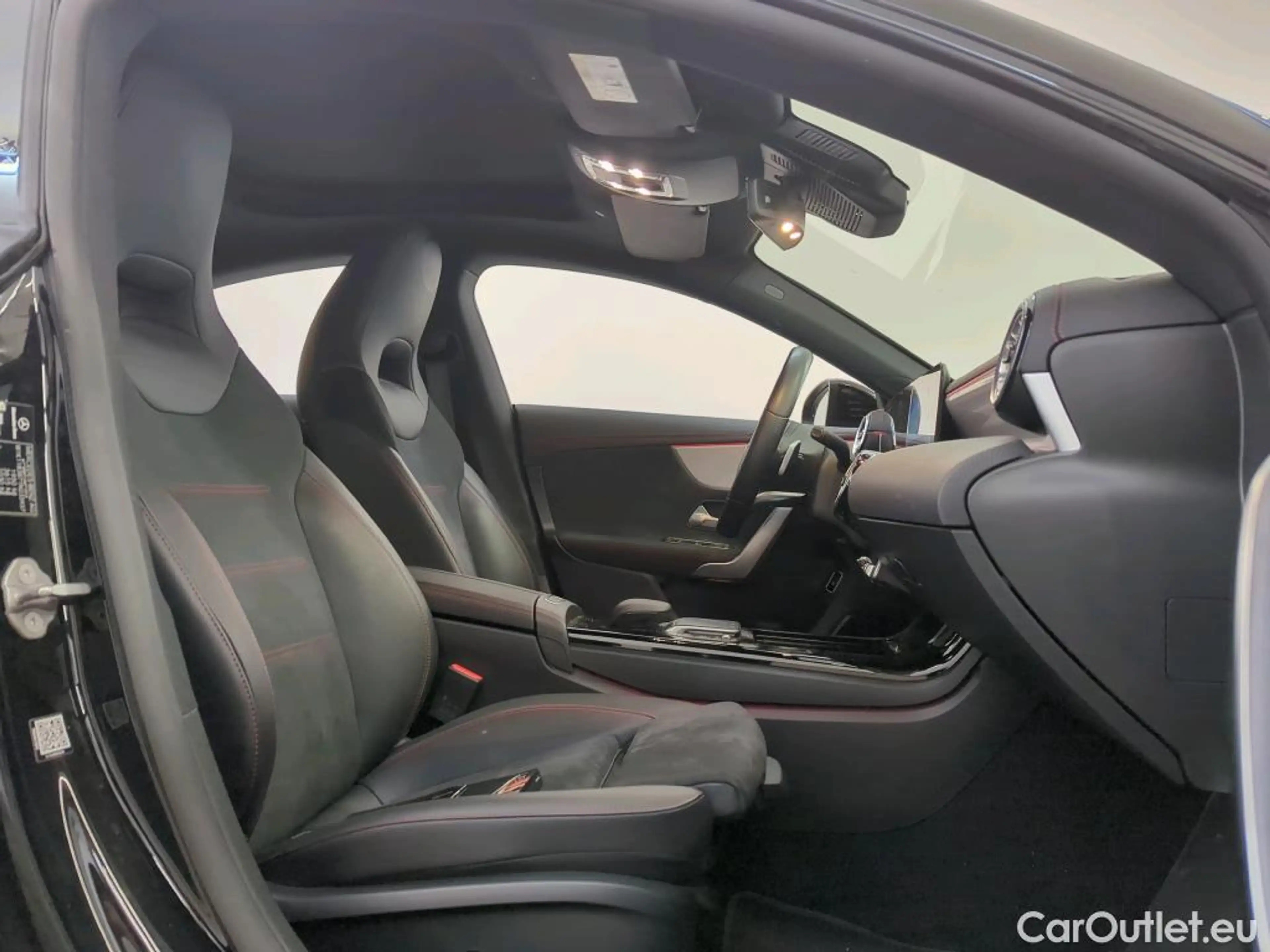 Mercedes-Benz CLA 200 Mercedes-Benz CLA CLA 200 DCT Business — photo 3