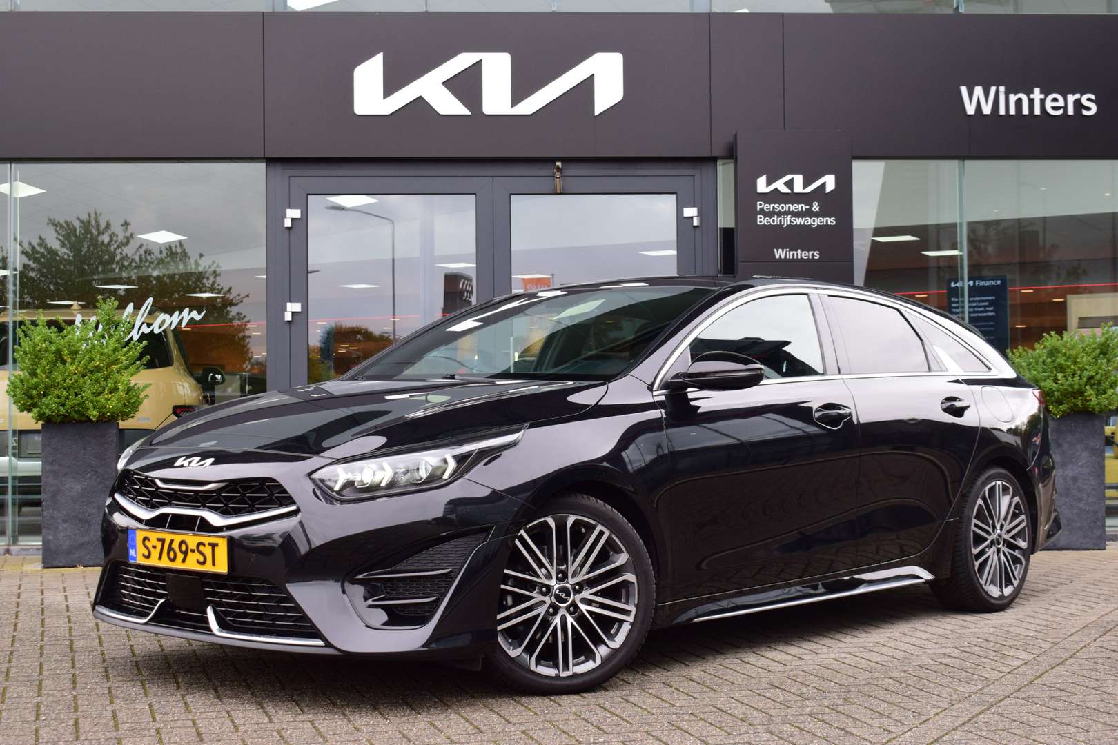 Kia ProCeed / pro_cee'd nuo 404 €/ mėn Benzinas 2023m. Kita Automatinė