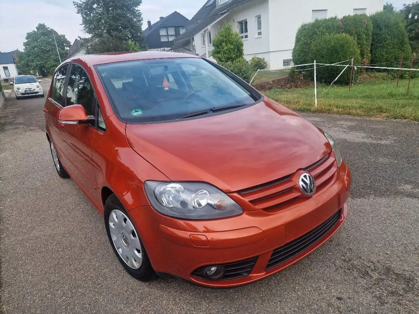 Volkswagen Golf Plus V Goal 6 Gang Getriebe Tüv neu Orange - 1