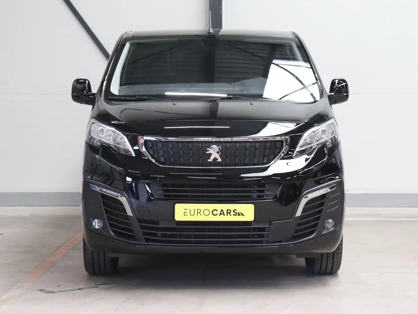 Peugeot Expert 2.0 145pk L3 Automaat Airco Navigatie Cruise contr Zwart - 2