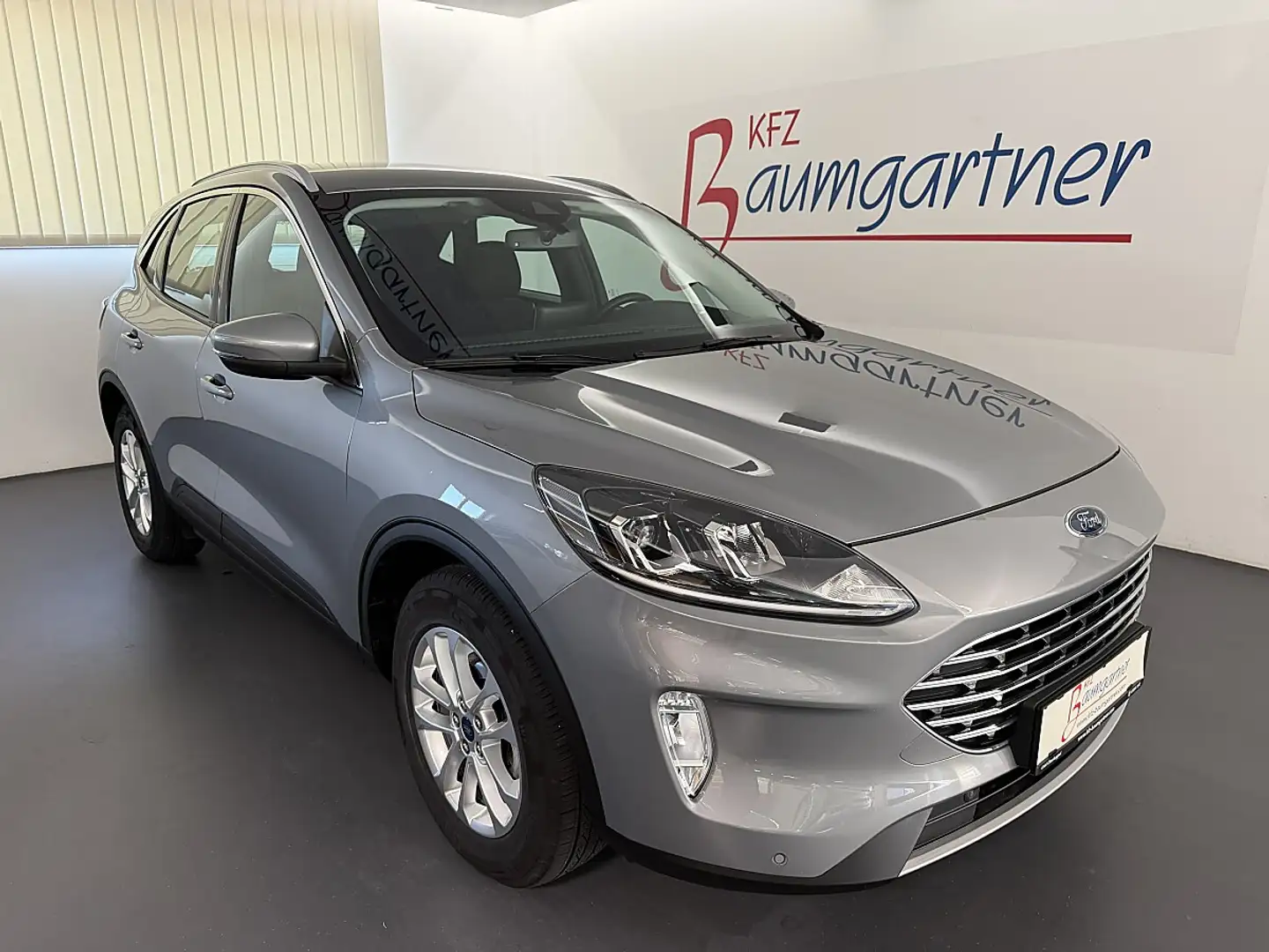 Ford Kuga 2,0TDCi Titanium Aut. AWD *ALLRAD*LED*NAVI*Sitz... Grau - 1