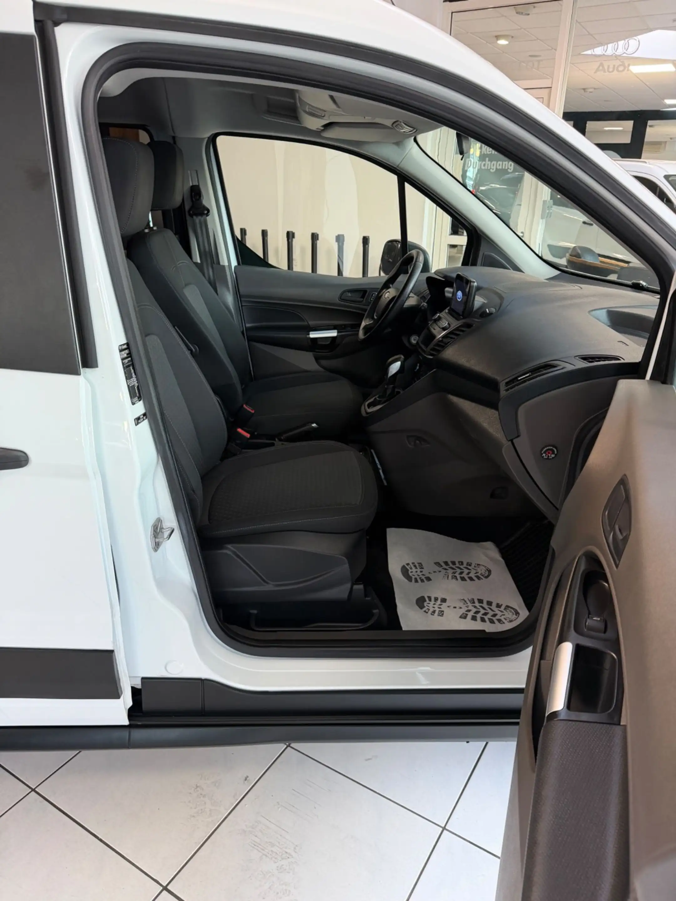 Ford Transit Connect Transit Connect 1.5 Eco Blue 230 (L2) 1HAND Trend — photo 13