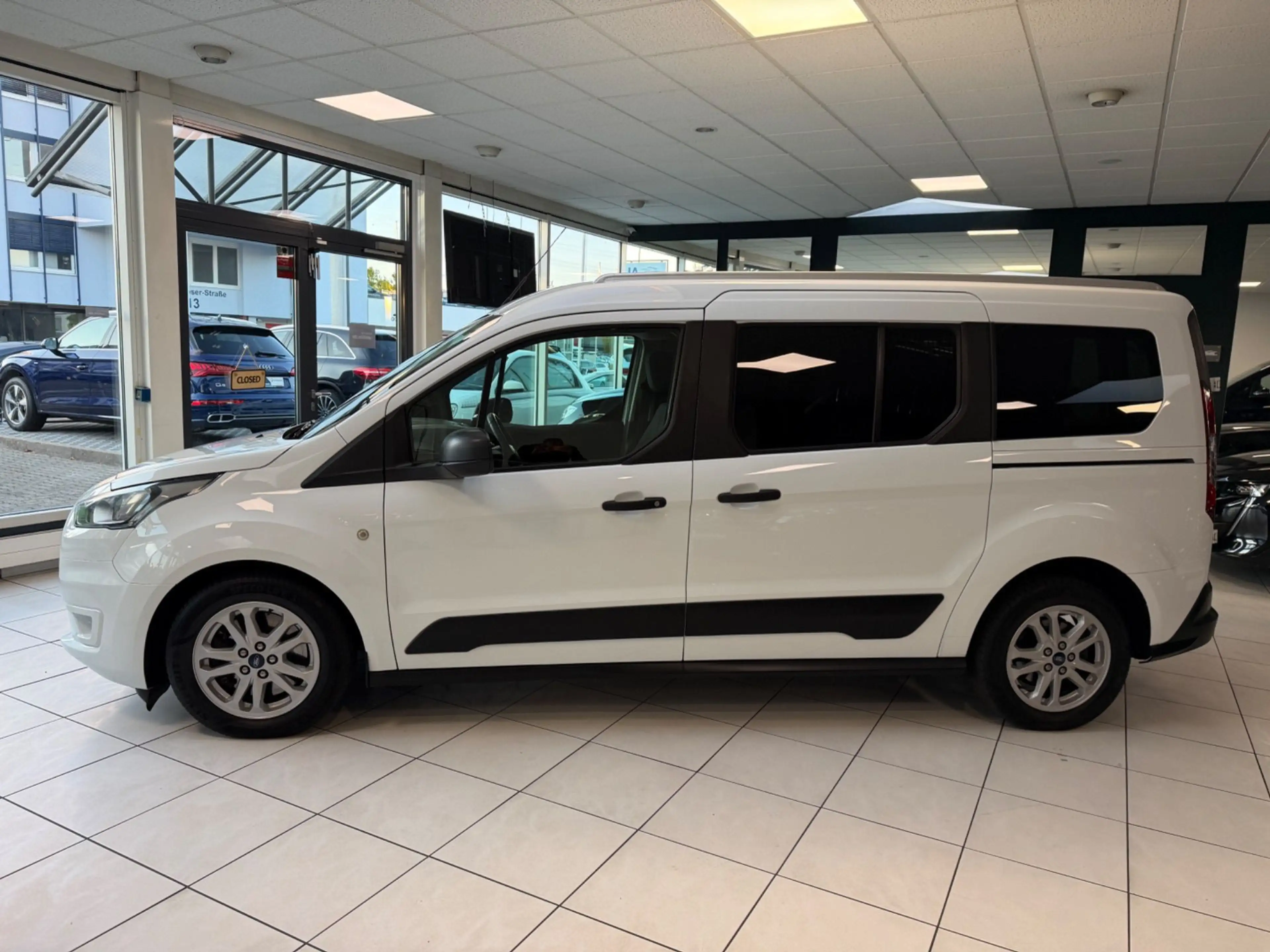 Ford Transit Connect Transit Connect 1.5 Eco Blue 230 (L2) 1HAND Trend — photo 6