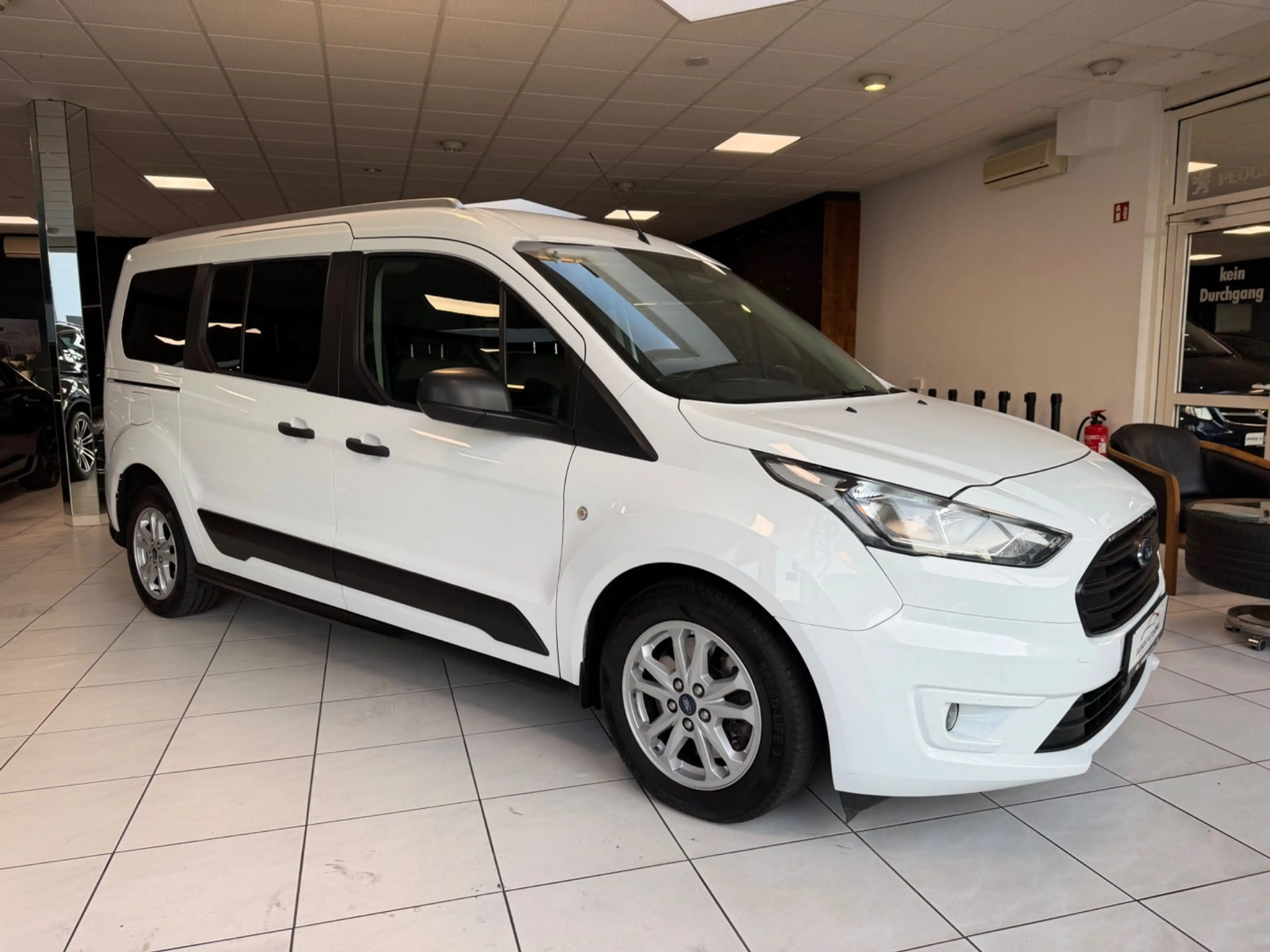 Ford Transit Connect Transit Connect 1.5 Eco Blue 230 (L2) 1HAND Trend — photo 3