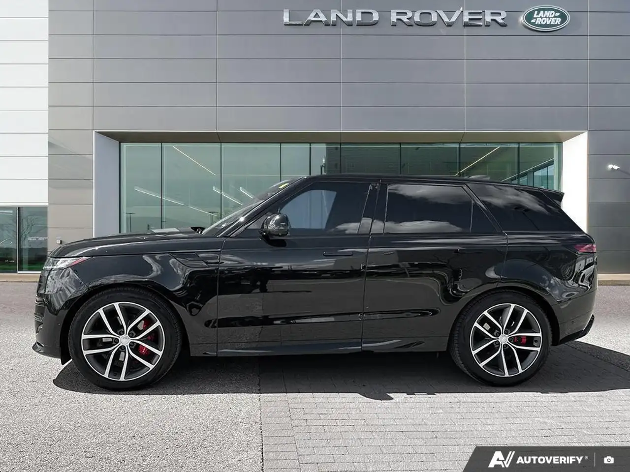 Land Rover Range Rover Sport снимка Land Rover Range Rover Sport