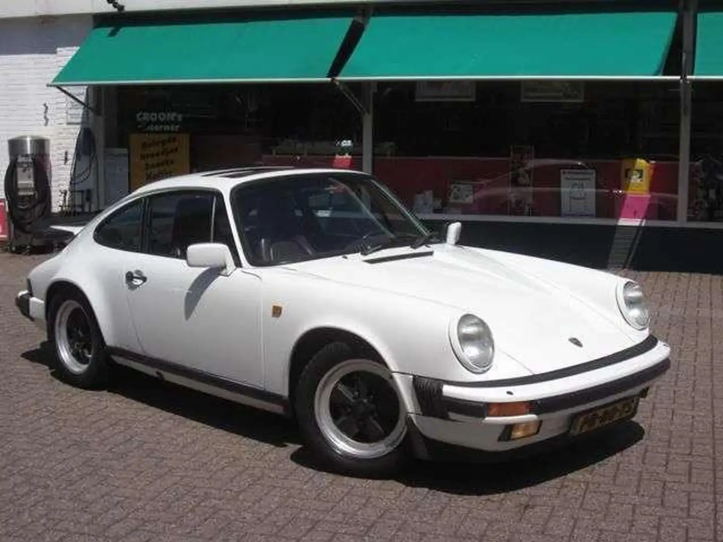 Porsche 911 Gezocht 912 964 993 wij geven zeer goede prijzen ! Blauw - 2