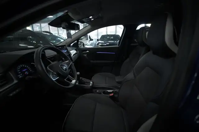 Renault Captur view 4