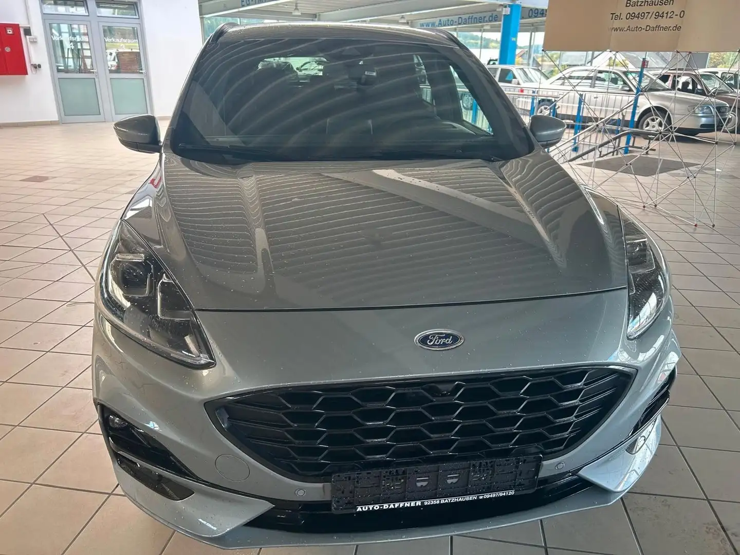 Ford Kuga 2.0 EcoBlue 88kW ST-Line Auto 4WD Silber - 2