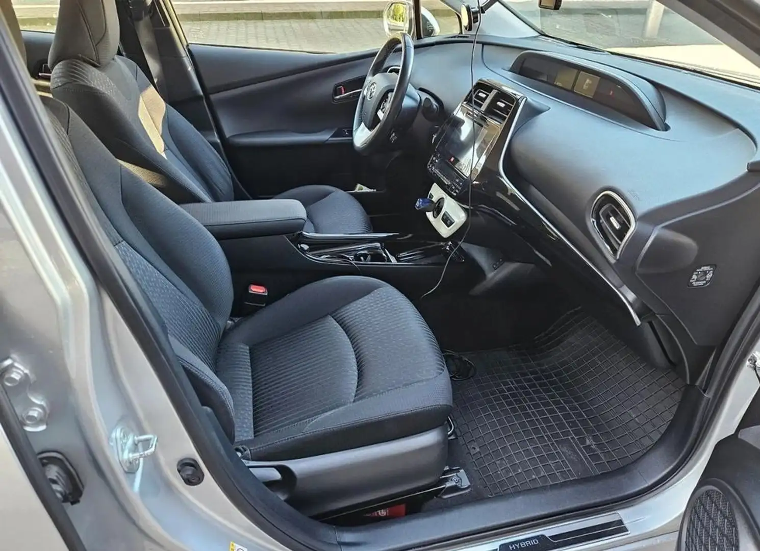 Toyota Prius Prius Plug-in Hybrid Comfort Argintiu - 2