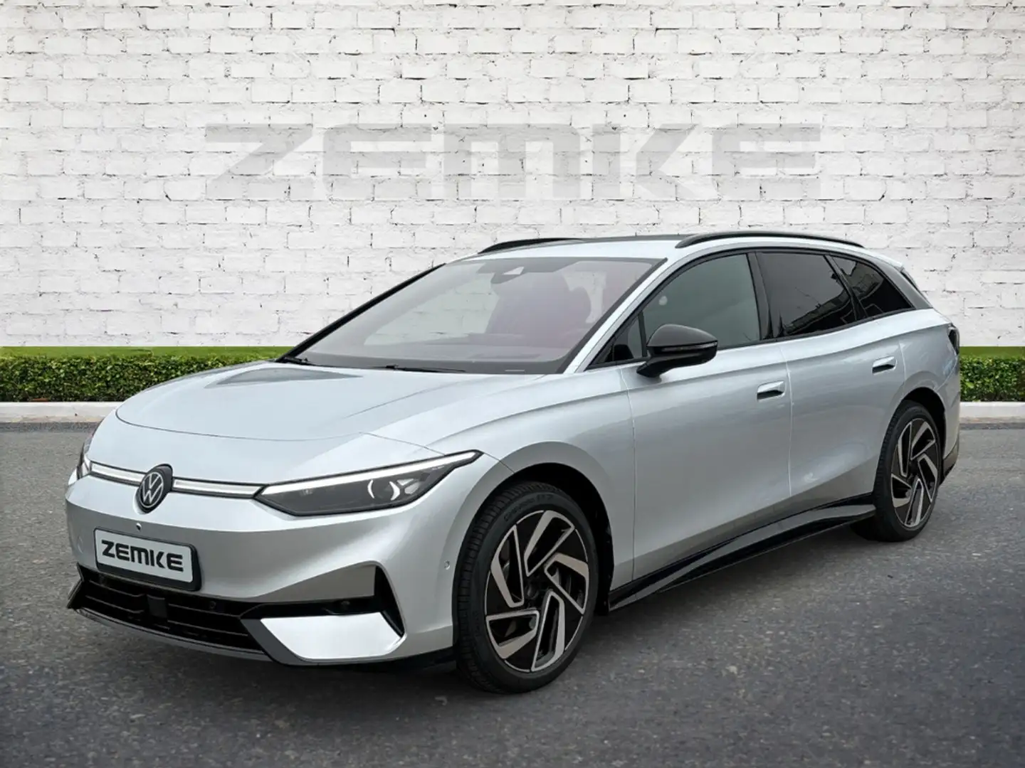Volkswagen ID.7 VW Tourer Pro 210 kW (286 PS) 77 kWh 1-Gang-Automa Ezüst - 1