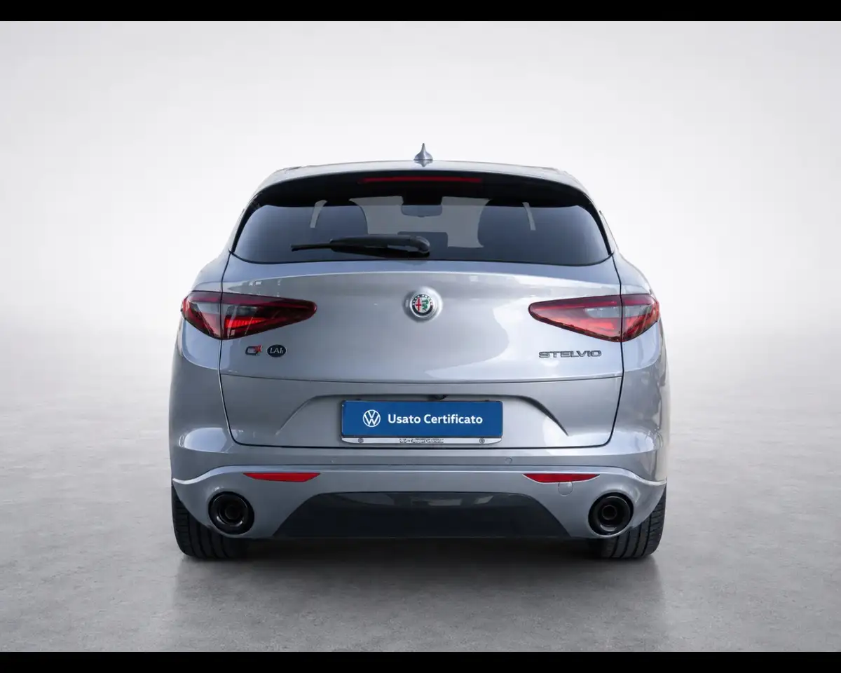 Alfa Romeo Stelvio 2021 — фото 6