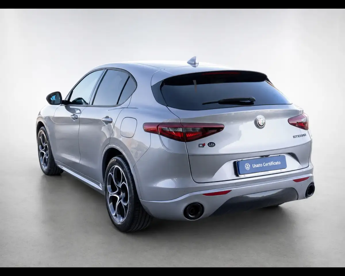 Alfa Romeo Stelvio 2021 — фото 7