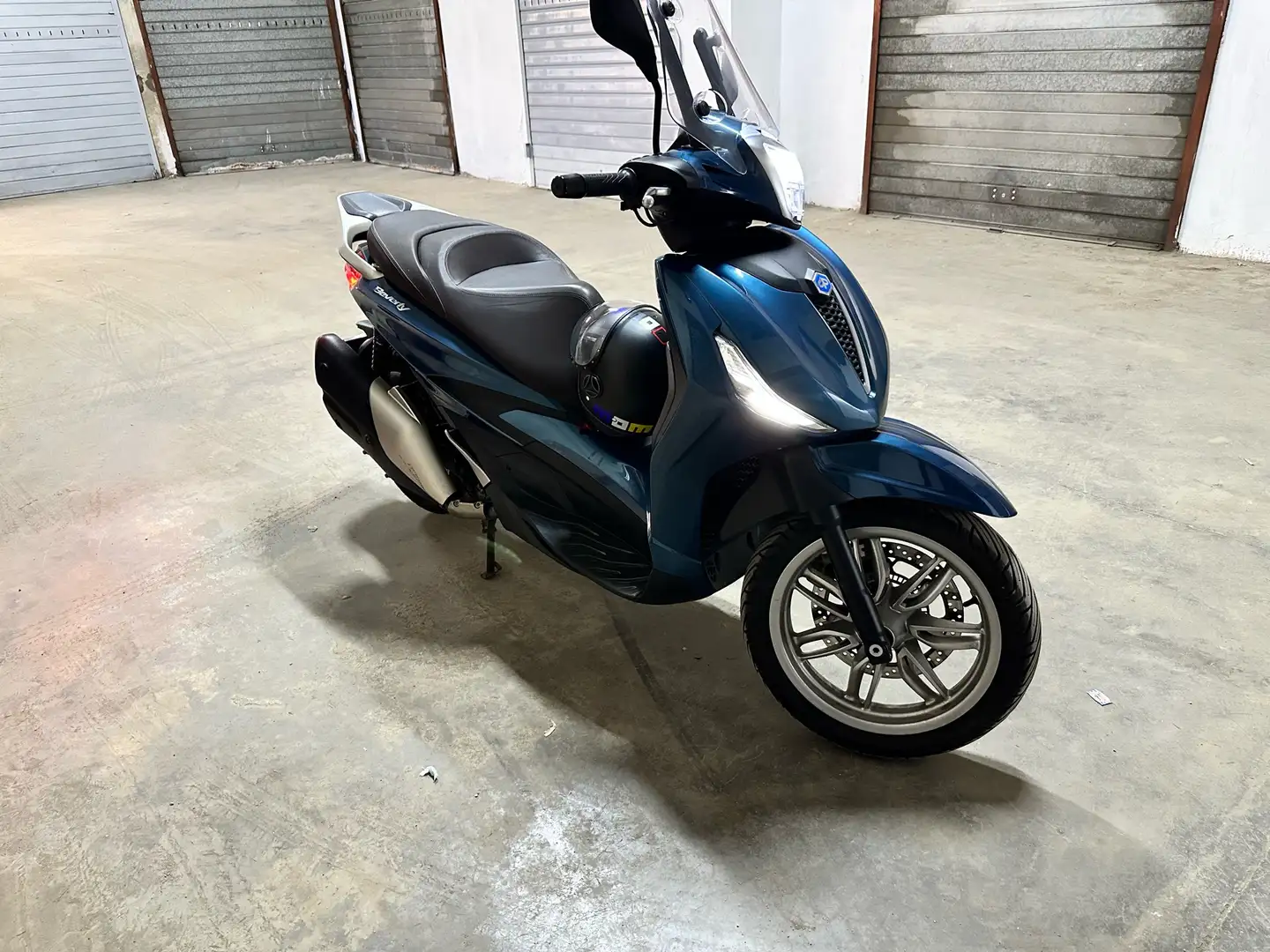 Piaggio Beverly 400 PIAGGIO BEVERLY 400 HPE - 2