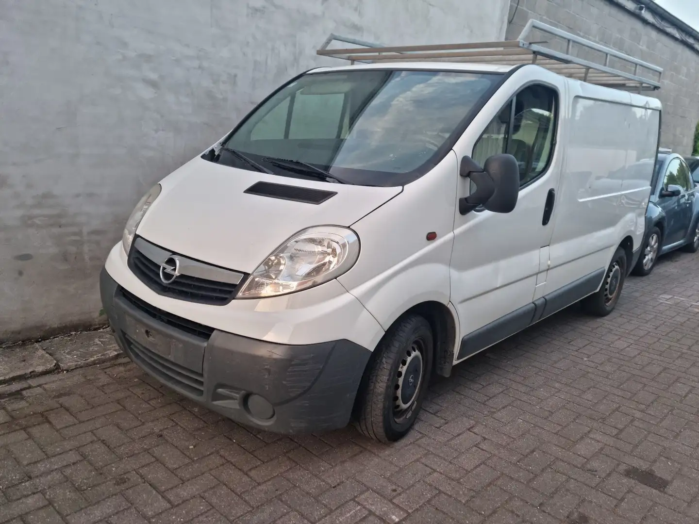 Opel Vivaro 2.0 CDTI L1H1 start niet injector defect - 1