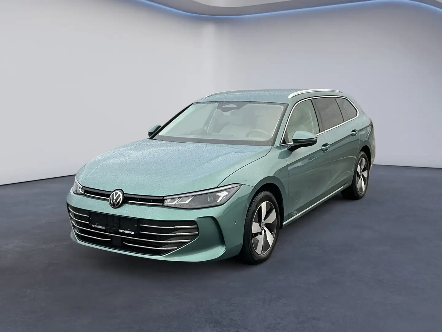 Volkswagen Passat Variant 1,5 TSI Business DSG+NAVI+LED+ACC Verde - 1