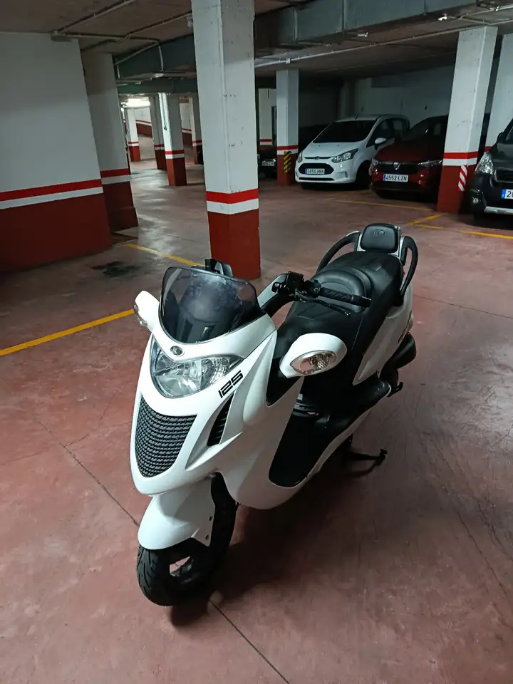 Kymco Grand Dink 125
