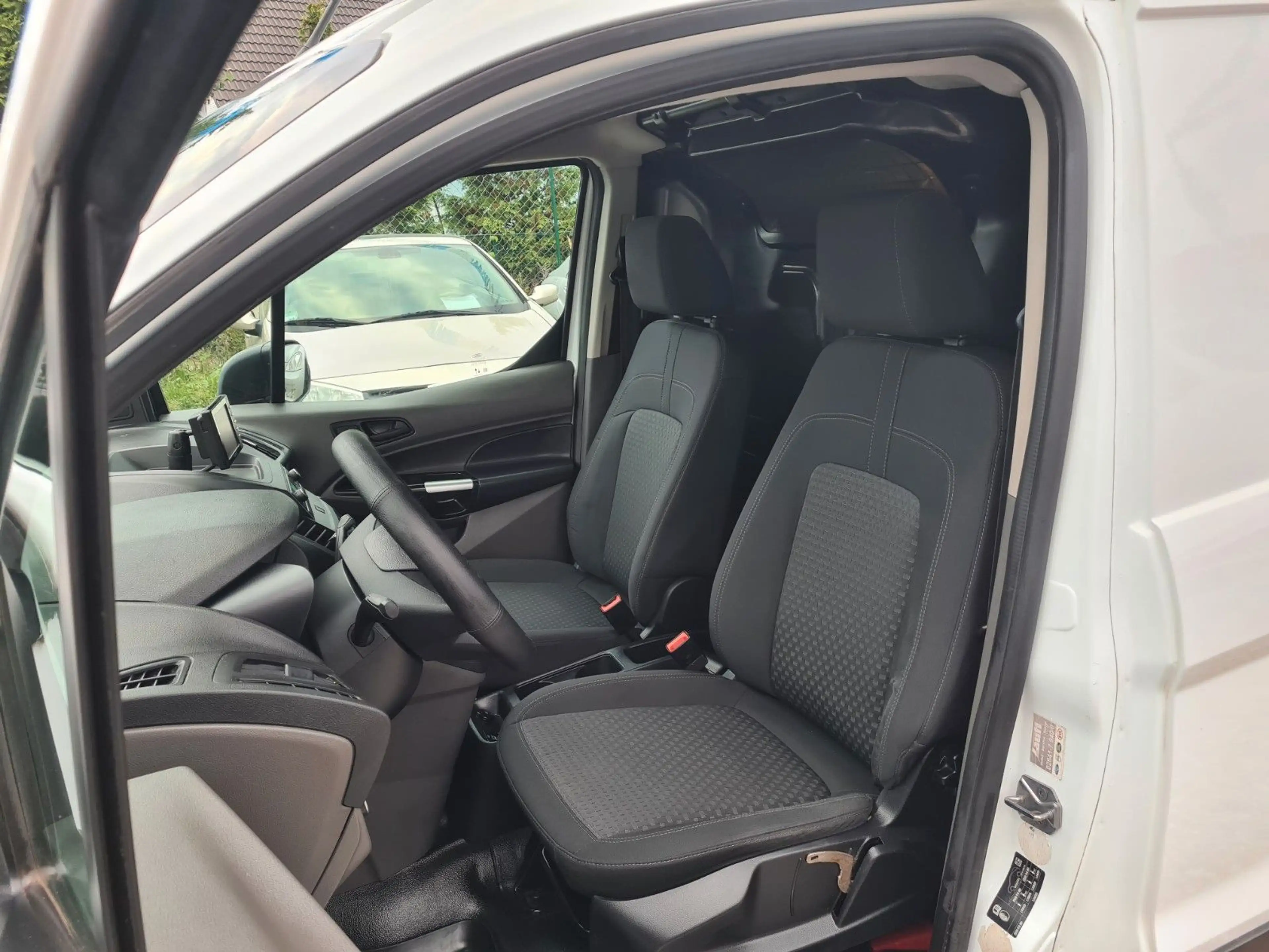 Ford Transit Connect Kasten Trend  Automatik AHK — photo 13