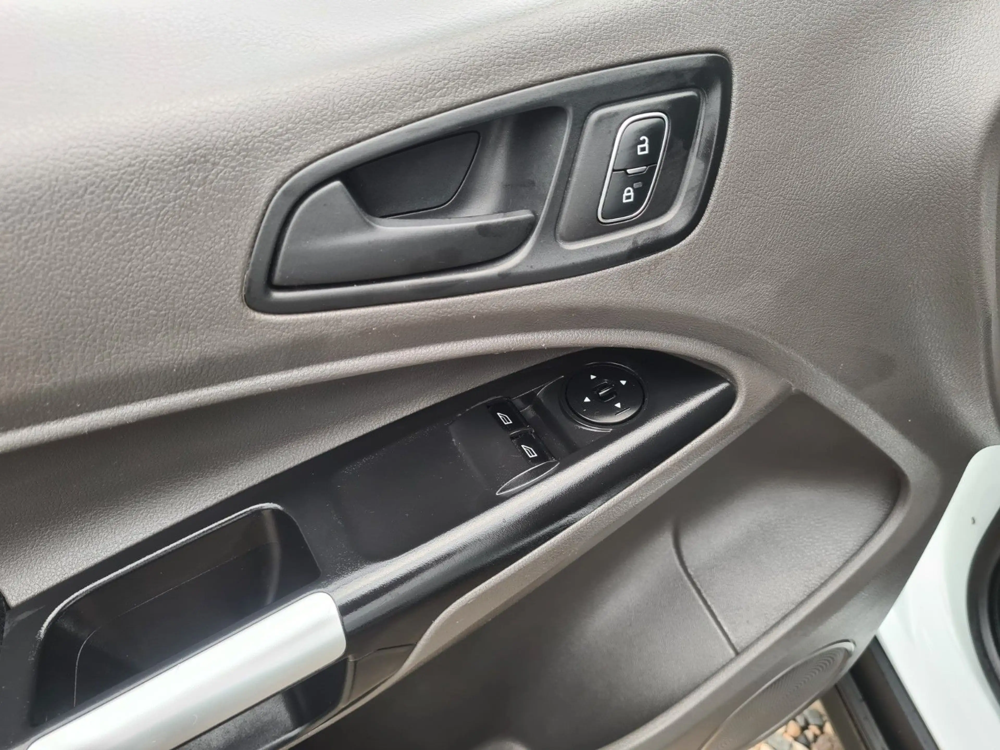 Ford Transit Connect Kasten Trend  Automatik AHK — photo 10