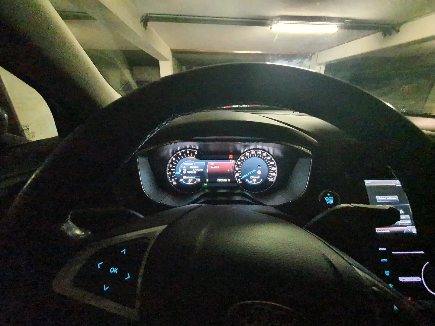Ford Mondeo 2,0 Grau - 2