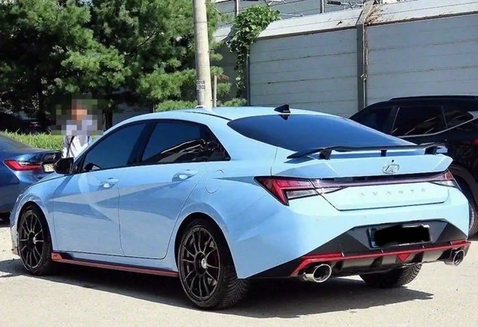 Hyundai AVENTE - 2