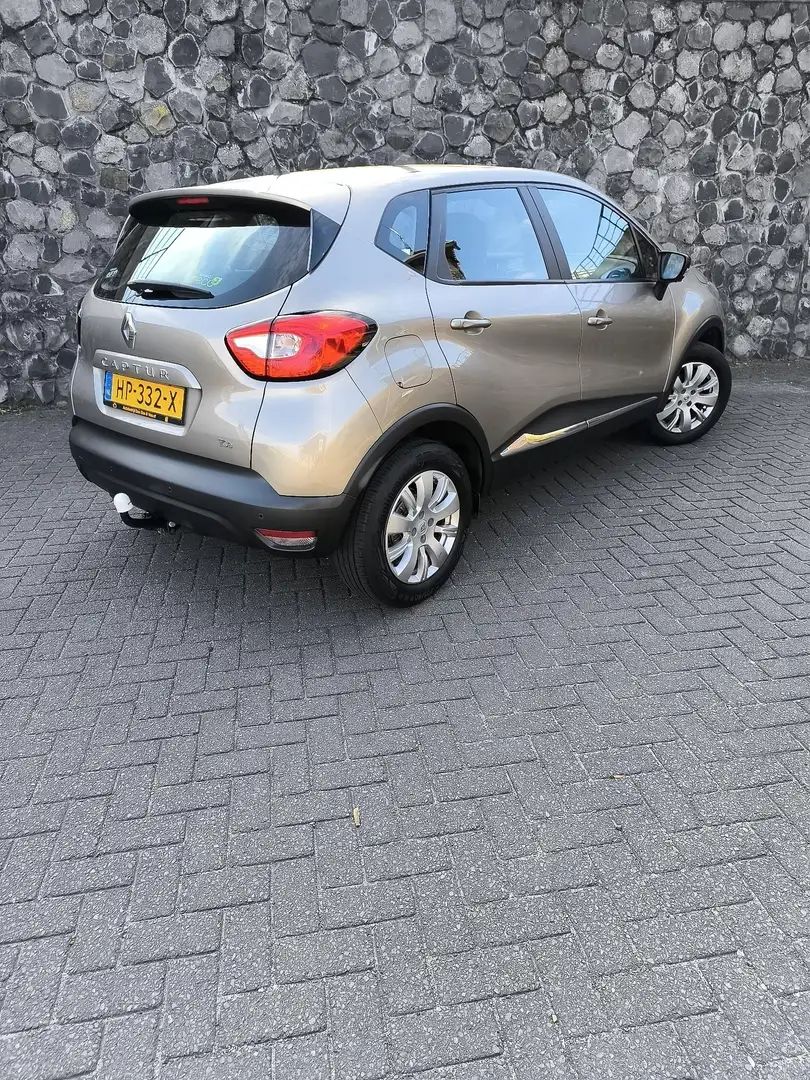 Renault Captur 0.9 TCe Expression Navi, Dab audio,  Carplay, Trek Brun - 2
