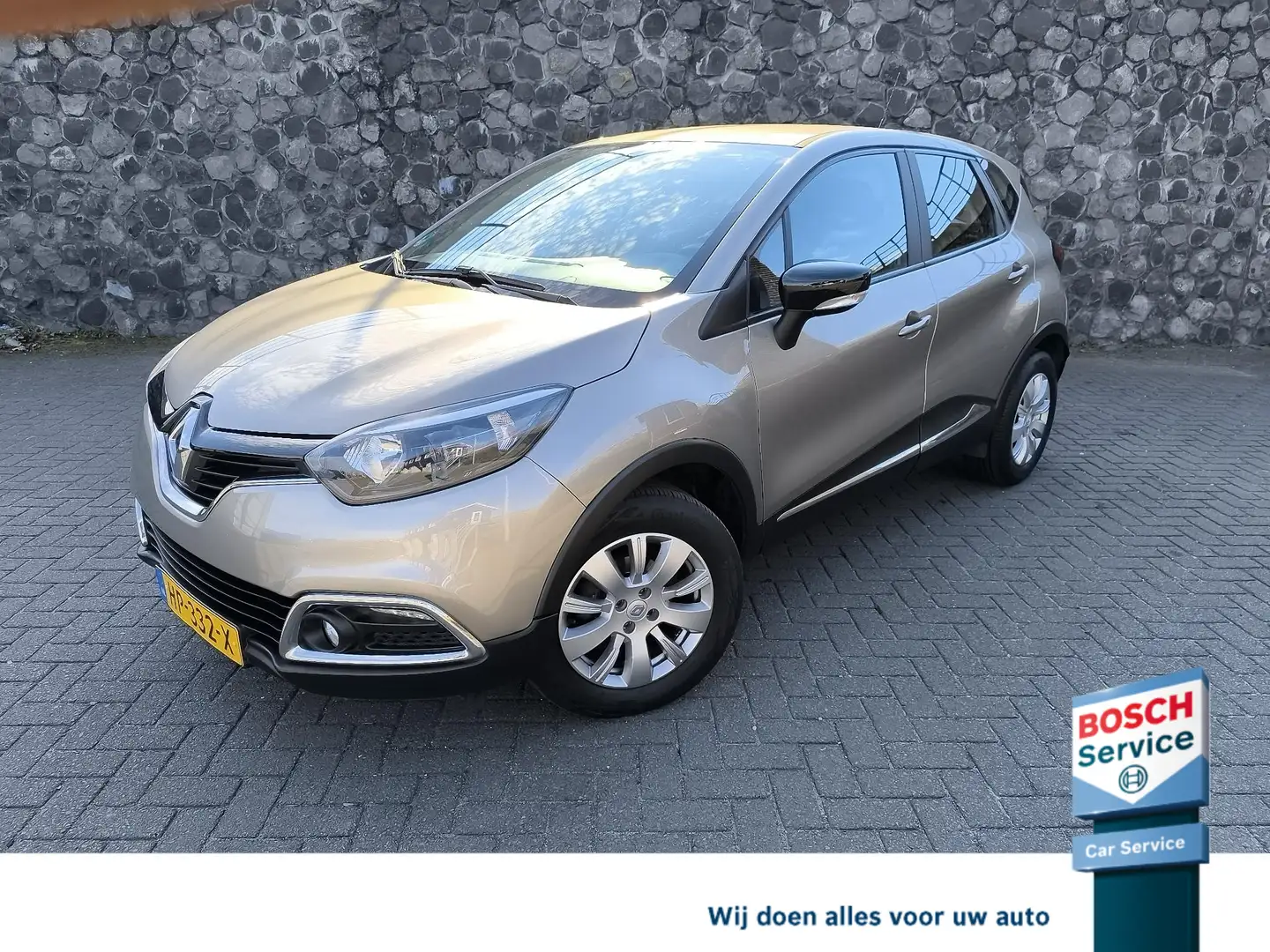 Renault Captur 0.9 TCe Expression Navi, Dab audio,  Carplay, Trek Brun - 1