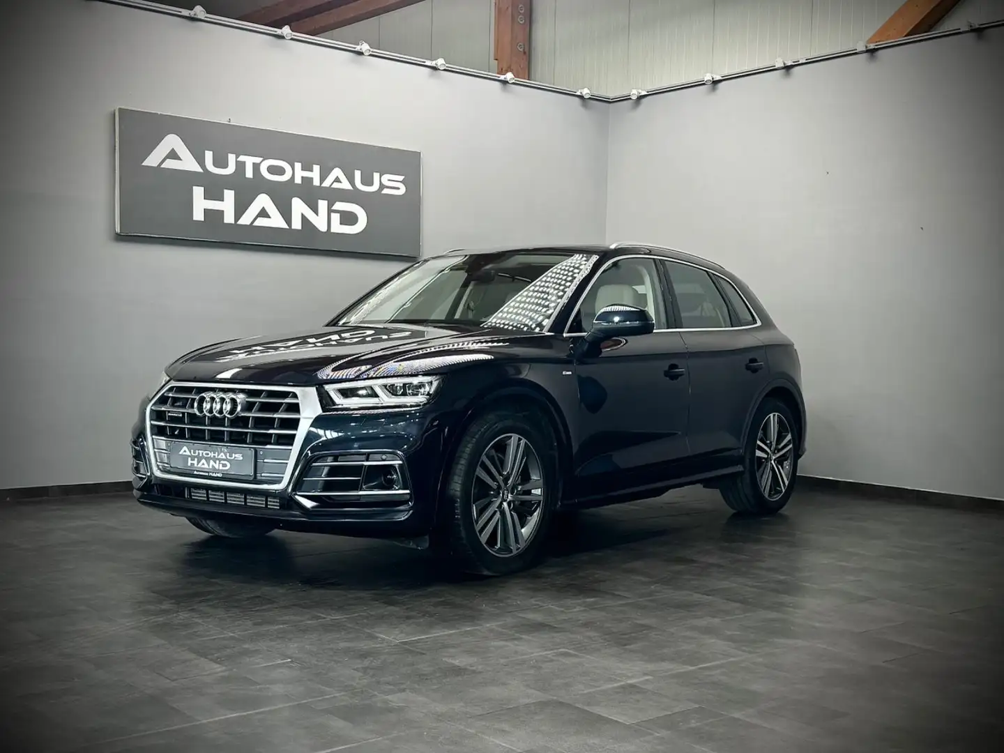 Audi Q5 *2.0 TFSI*QUATTRO*S-LINE*PANO*ACC*LUFT*2HAND Blau - 1