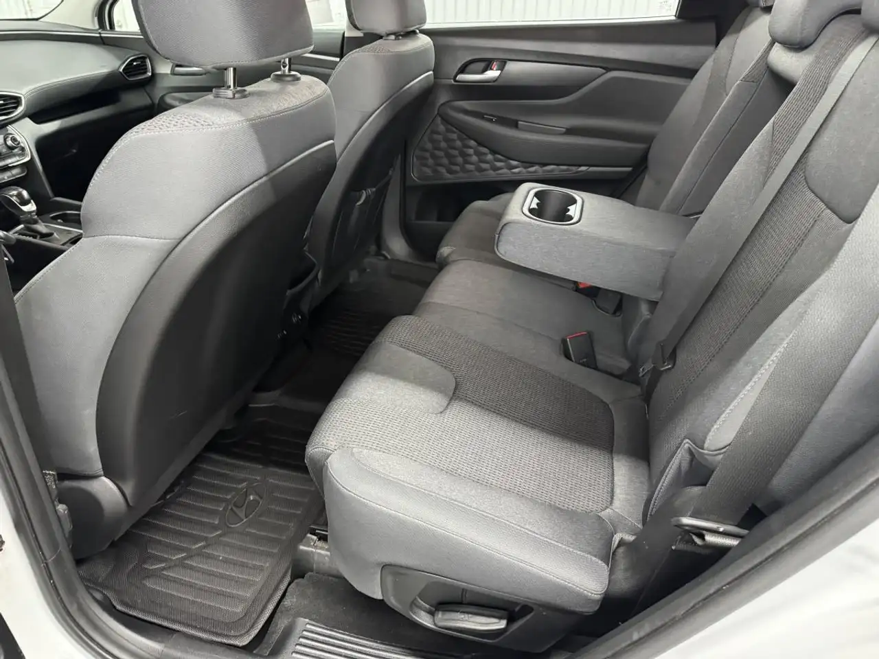 Hyundai SANTA FE снимка Hyundai SANTA FE