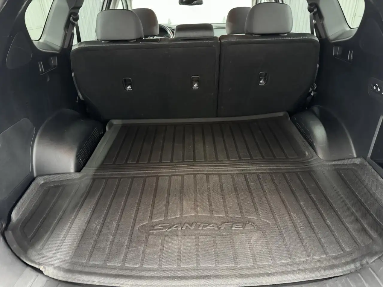 Hyundai SANTA FE снимка Hyundai SANTA FE