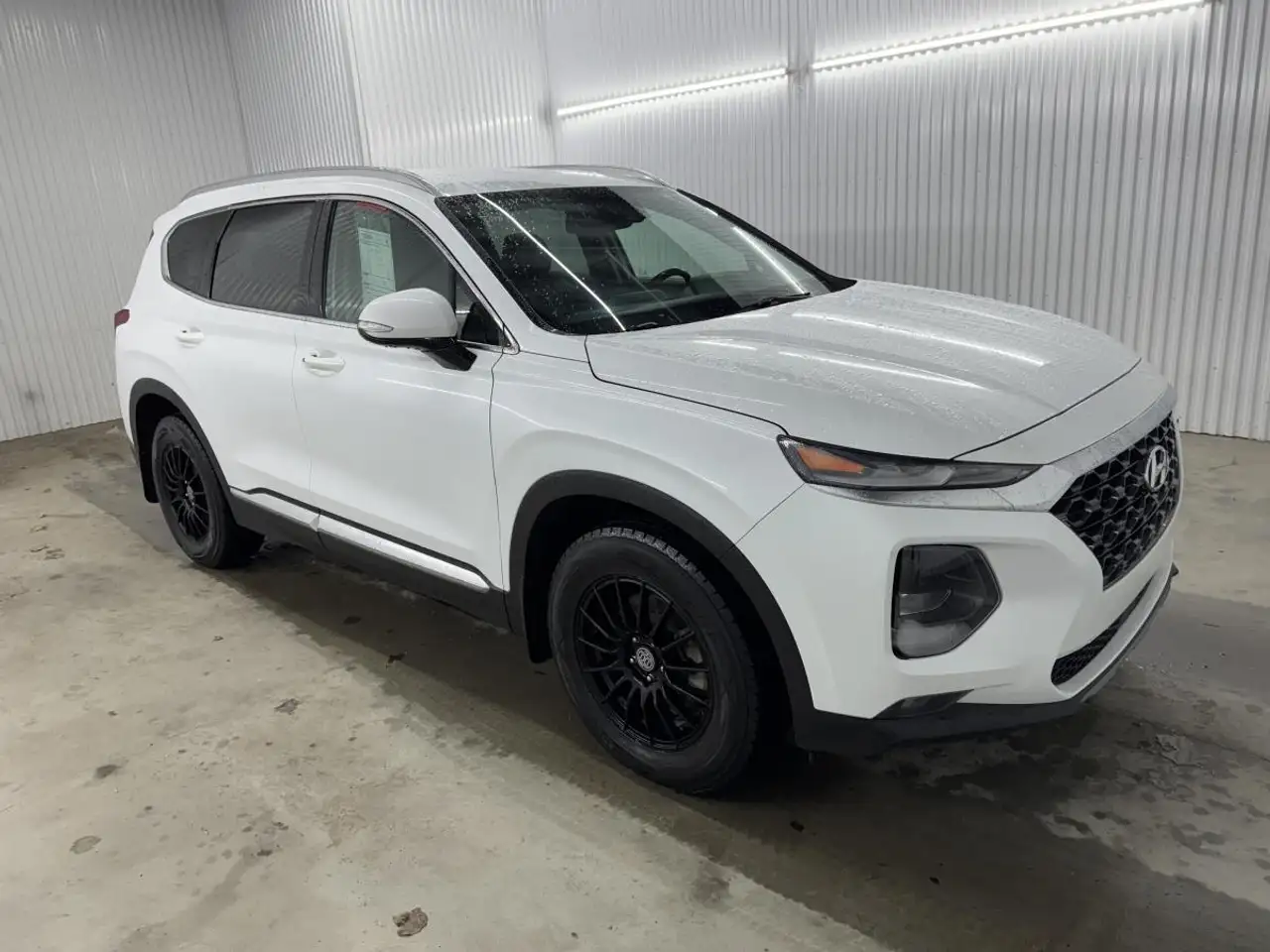 Hyundai SANTA FE снимка Hyundai SANTA FE