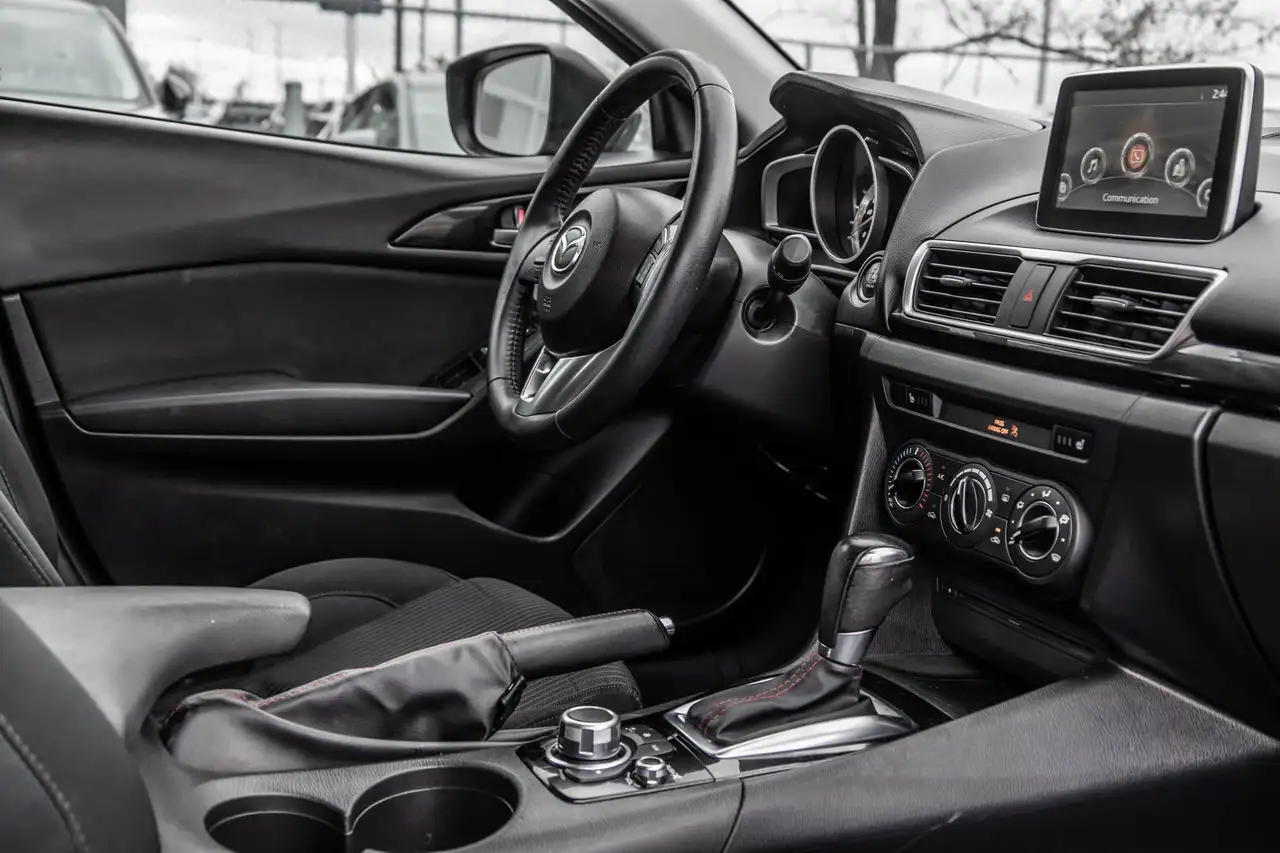 Mazda 3 fotografie Mazda 3