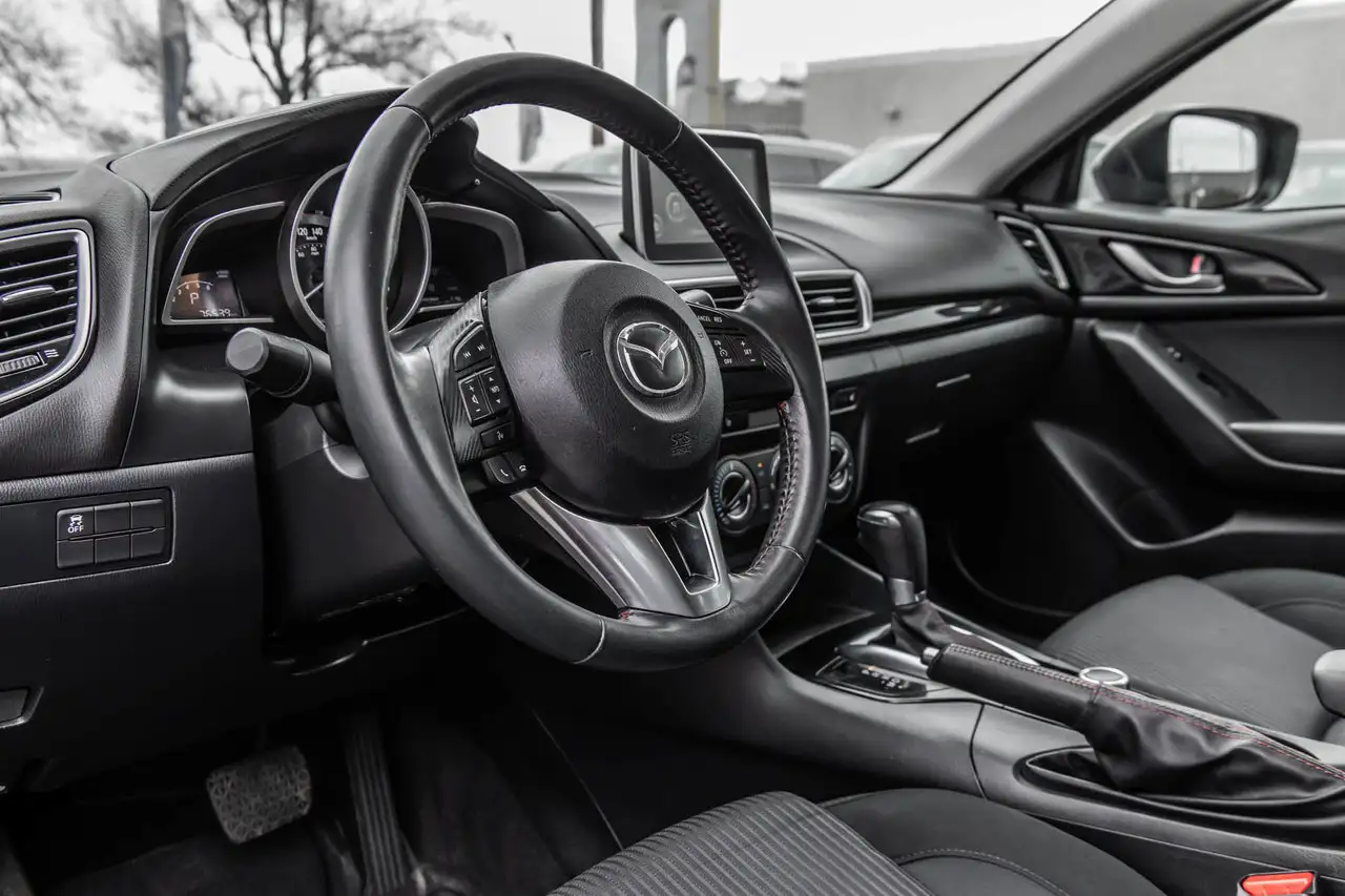 Mazda 3 fotografie Mazda 3