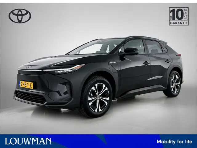 Toyota bZ4X Dynamic 71 kWh | Navigatie | 360 Camera | PDC V+A