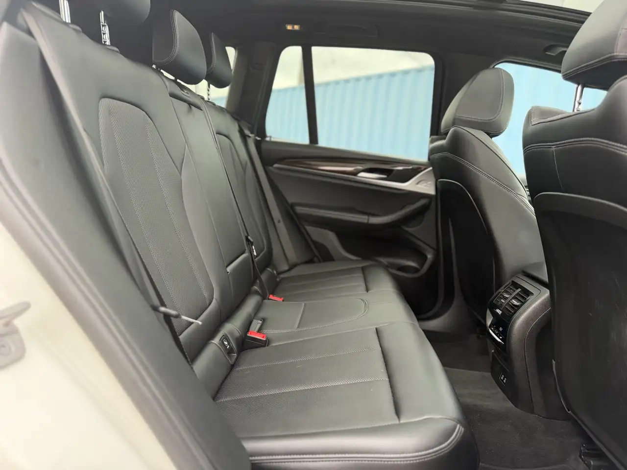 BMW X3 photo BMW X3