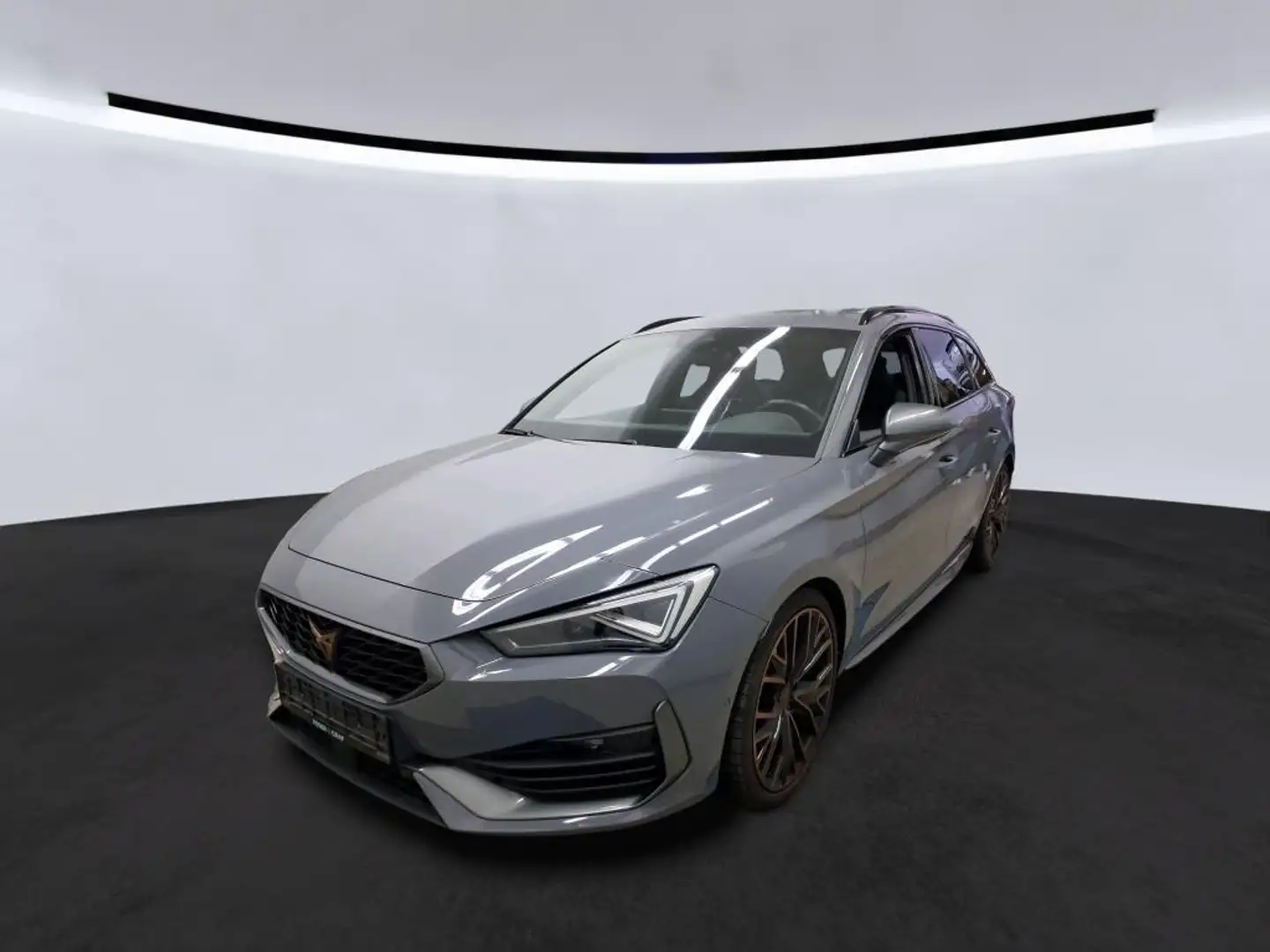 CUPRA Leon ST VZ 4DRIVE BEATS MATRIX LEDER SHZ LHZ RFK Grau - 1