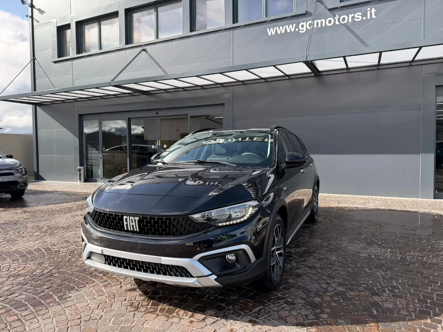 Fiat Tipo 1.0 SW Cross Nero - 1