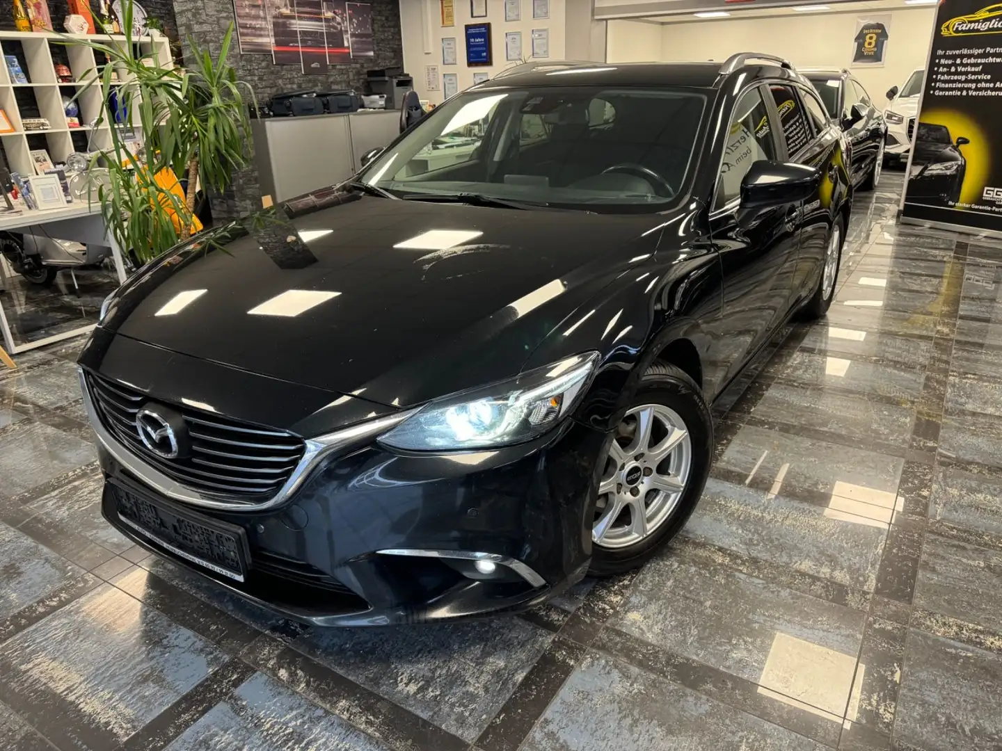 Mazda 6 Kombi Exclusive-Line*Navigation*Xenon* Noir - 2