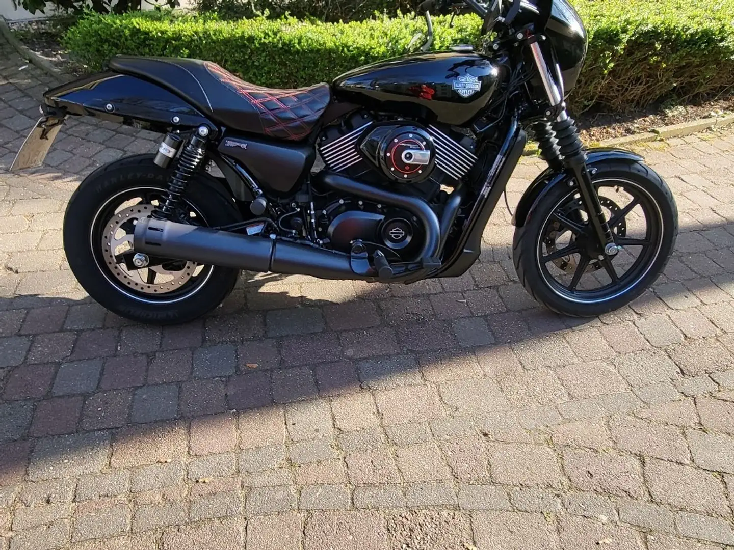 Harley-Davidson Street 750 XG Negro - 1